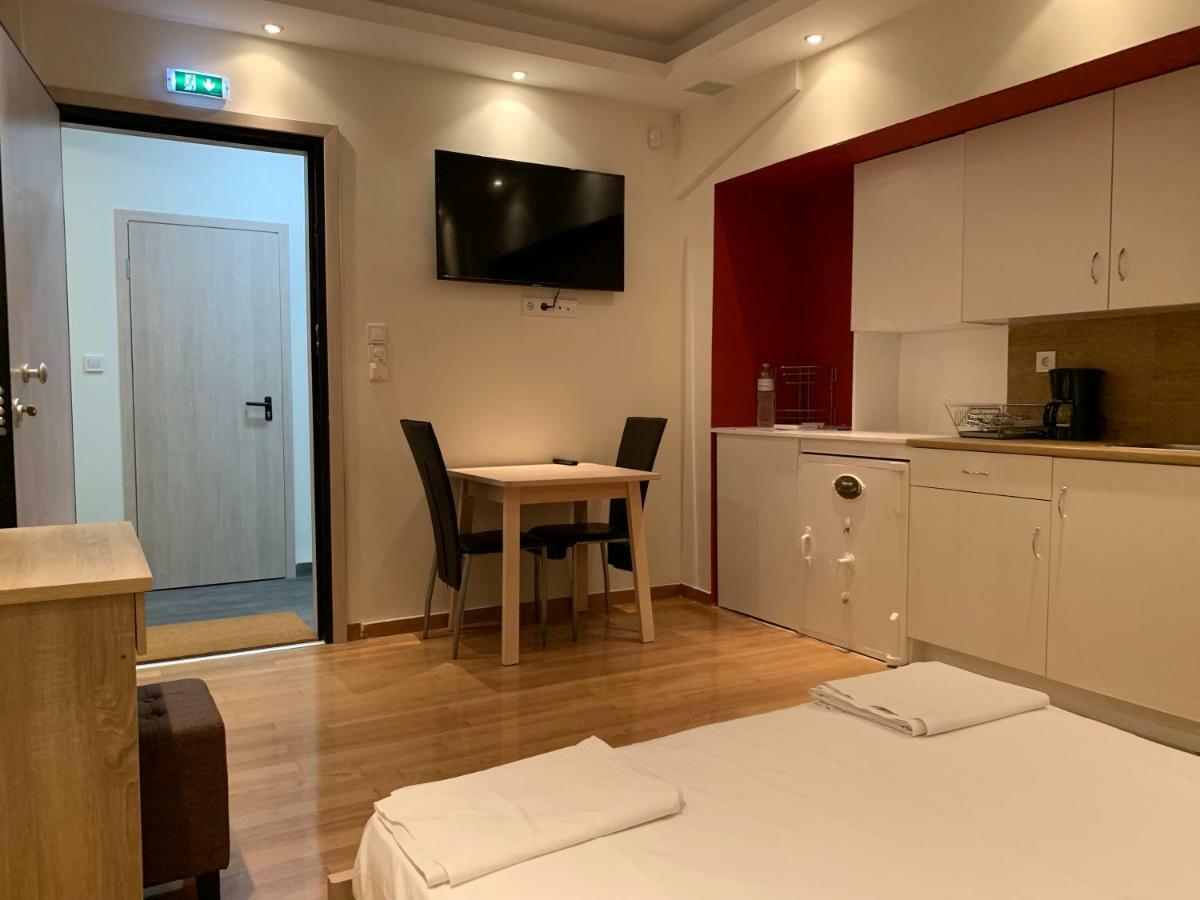 Just A Central Studio Apt. *Top Location* Apartment Athens Exterior photo