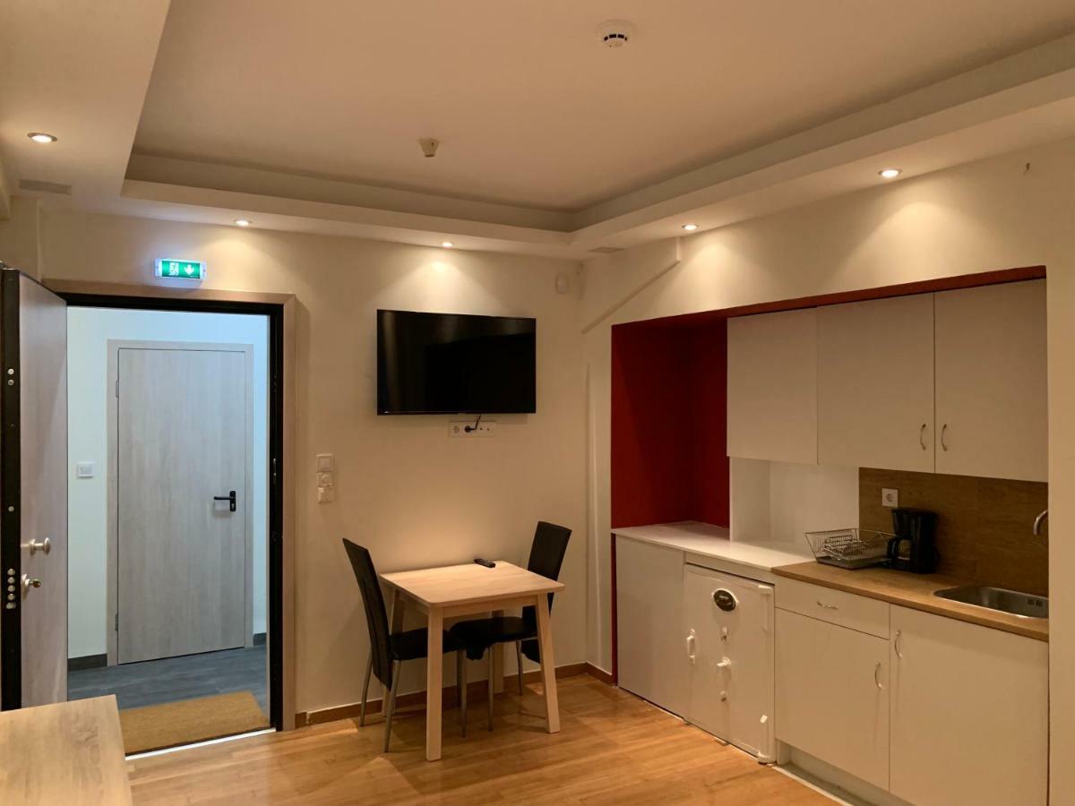 Just A Central Studio Apt. *Top Location* Apartment Athens Exterior photo